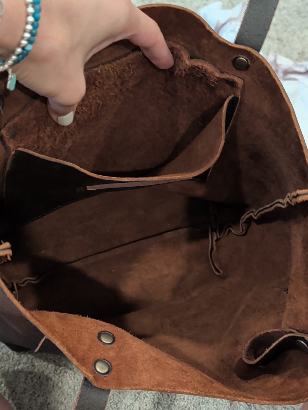Portland Leather Classic Medium Tote - Coldbrew - Picture 3 of 4